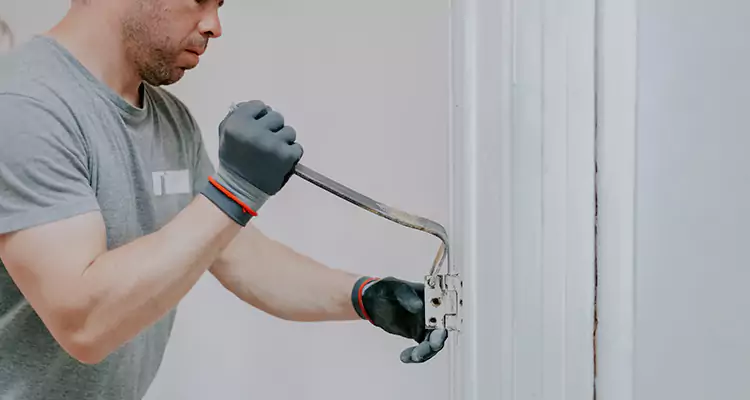 Cracked Door Jamb Repair in Los Altos, CA