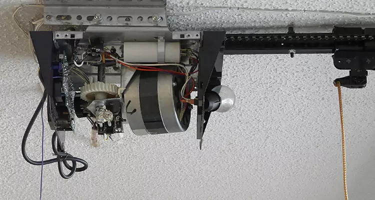 Emergency Garage Door Opener Repair in Los Altos, CA