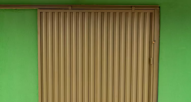 Wooden Sliding Door Stuck Repair Services in Los Altos, CA