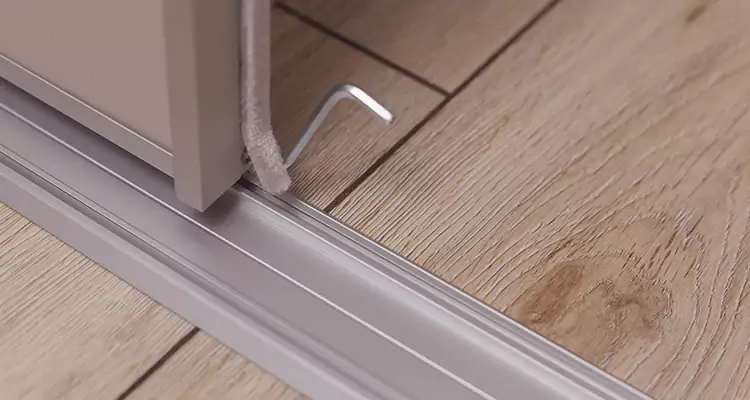 Squeaky Sliding Door Repair in Los Altos, CA